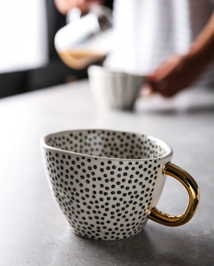 Taza de Cerámica con Asa Dorada | Diseño Geométrico Moderno-mugs-SeemSeem