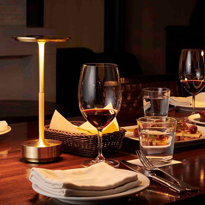 Lámpara de Mesa LED Inalámbrica | Iluminación Moderna Recargable-Lamp-SeemSeem