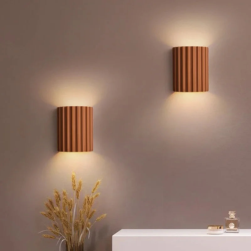 Moderne nordische Wandlampe aus Harz | Elegante Wandleuchte für Innenräume - Bild 3