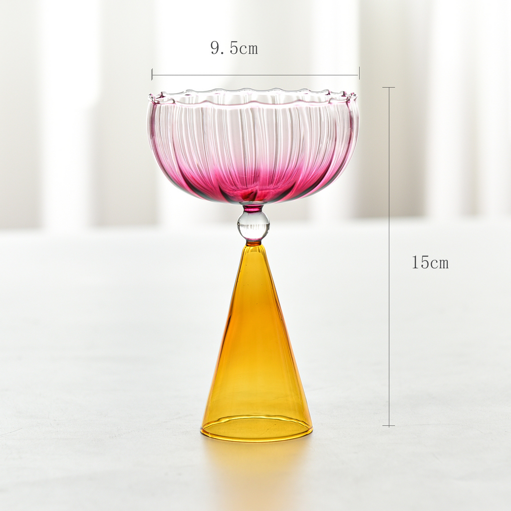 Copa Decorativa Escultural | Base Cónica Geométrica-drinkware-SeemSeem