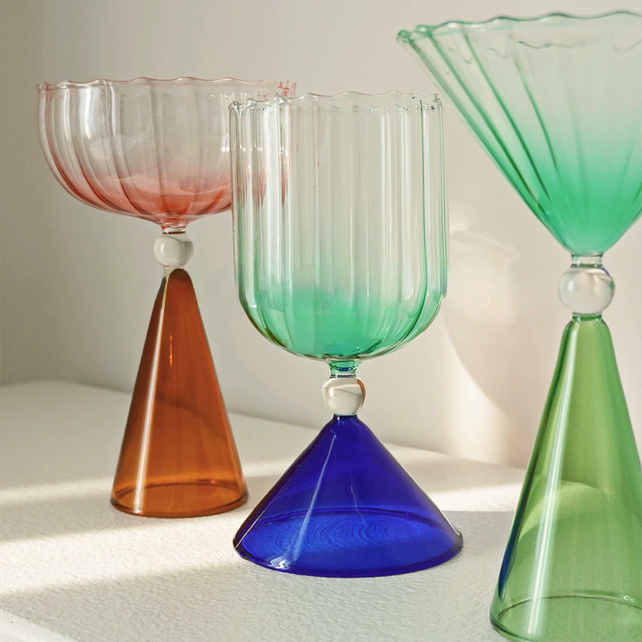 Copa Decorativa Escultural | Base Cónica Geométrica-drinkware-SeemSeem