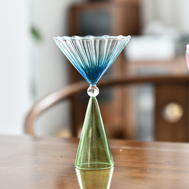 Copa Decorativa Escultural | Base Cónica Geométrica-drinkware-SeemSeem