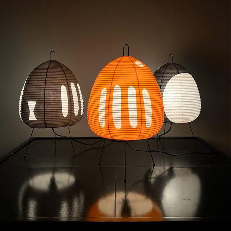 Lámpara De Mesa Con Pantalla Ovalada | Iluminación Decorativa De Sobremesa-Lamp-SeemSeem