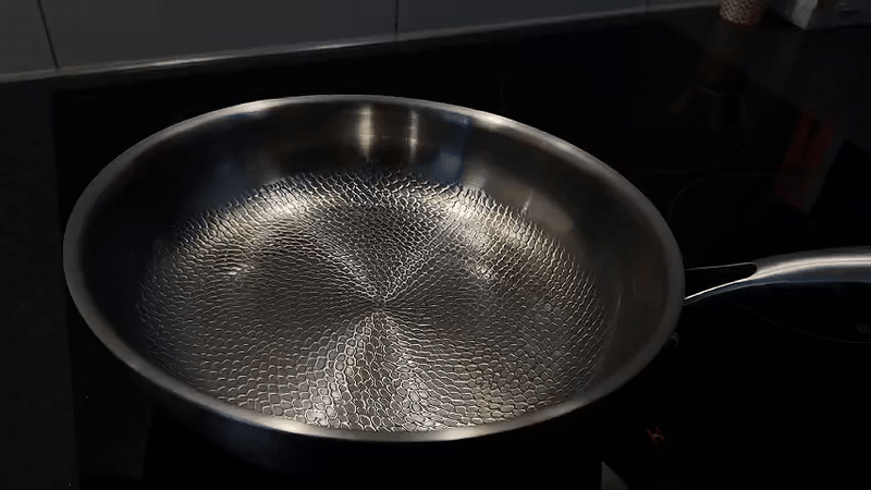 Pfanne mit geschlagener Oberfläche | Langer Griff, runde Fläche für die Küche - pans-SeemSeem