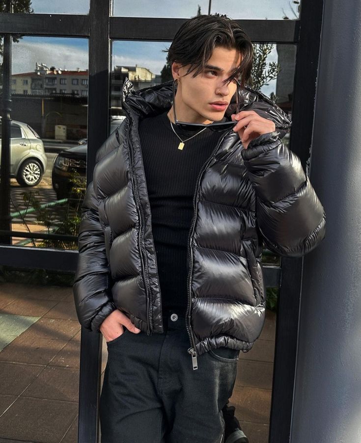 Chaqueta Acolchada Con Capucha Para Hombre | Acabado Brillante · SeemSeem