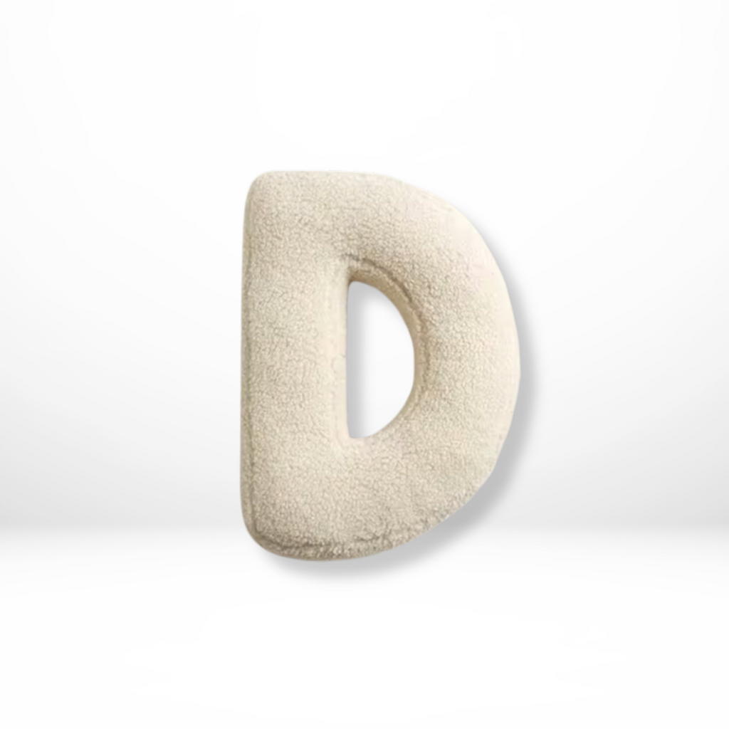 Cojín Decorativo Con Forma De Letra · SeemSeem