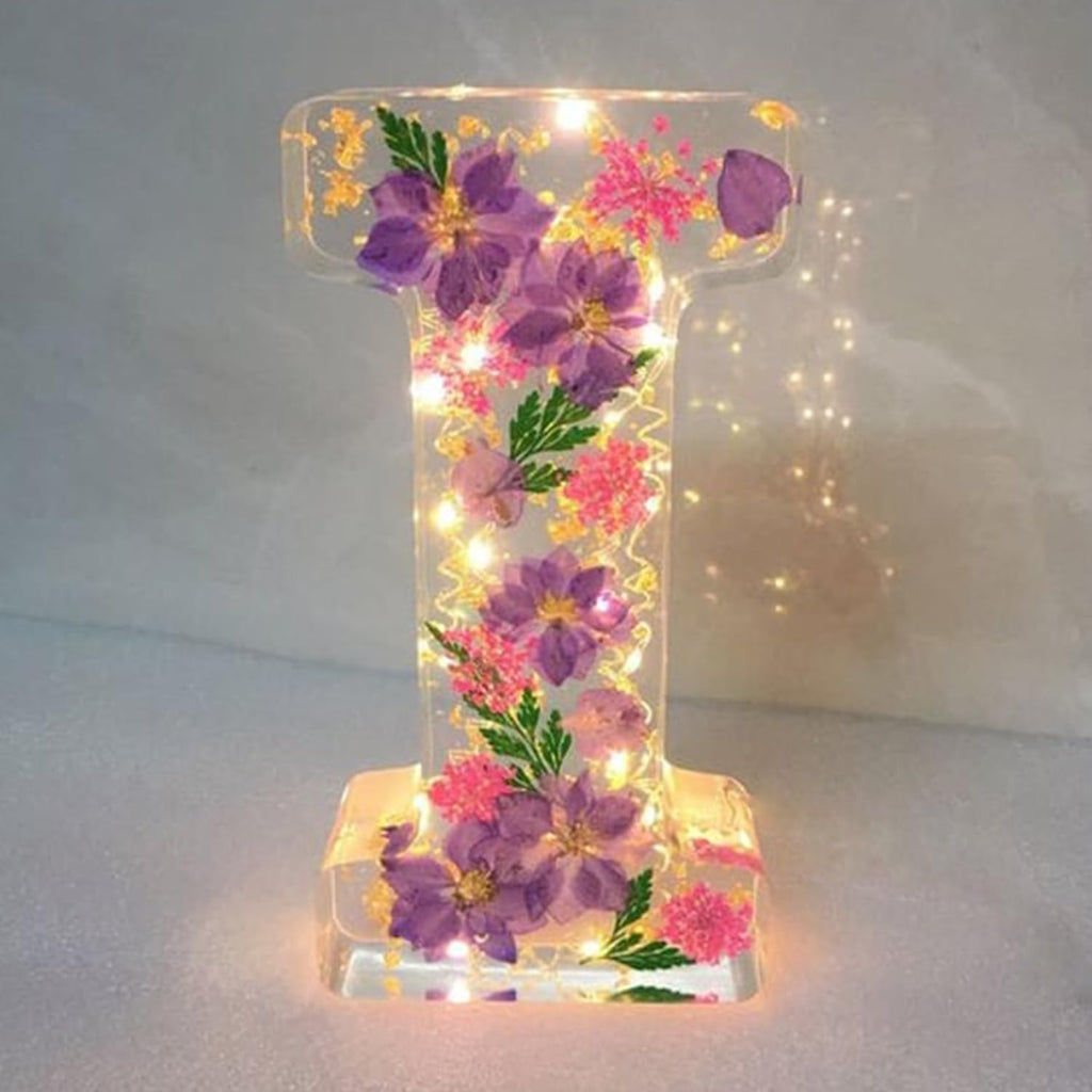 Lámpara De Letra Decorativa | Flores Prensadas · SeemSeem