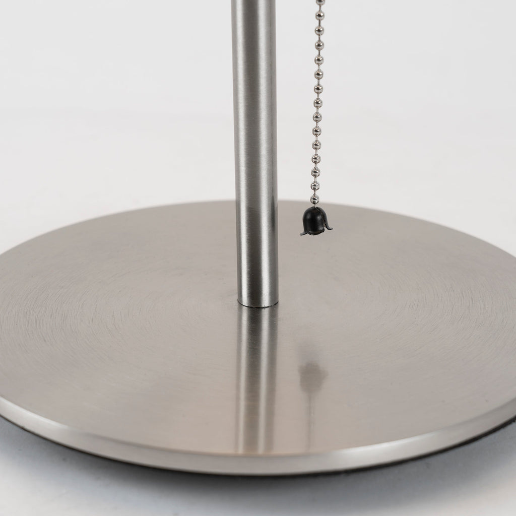 Lámpara De Mesa Nórdica | Pantalla Esférica · SeemSeem
