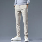 Pantaloni slim da uomo | Coulisse regolabile