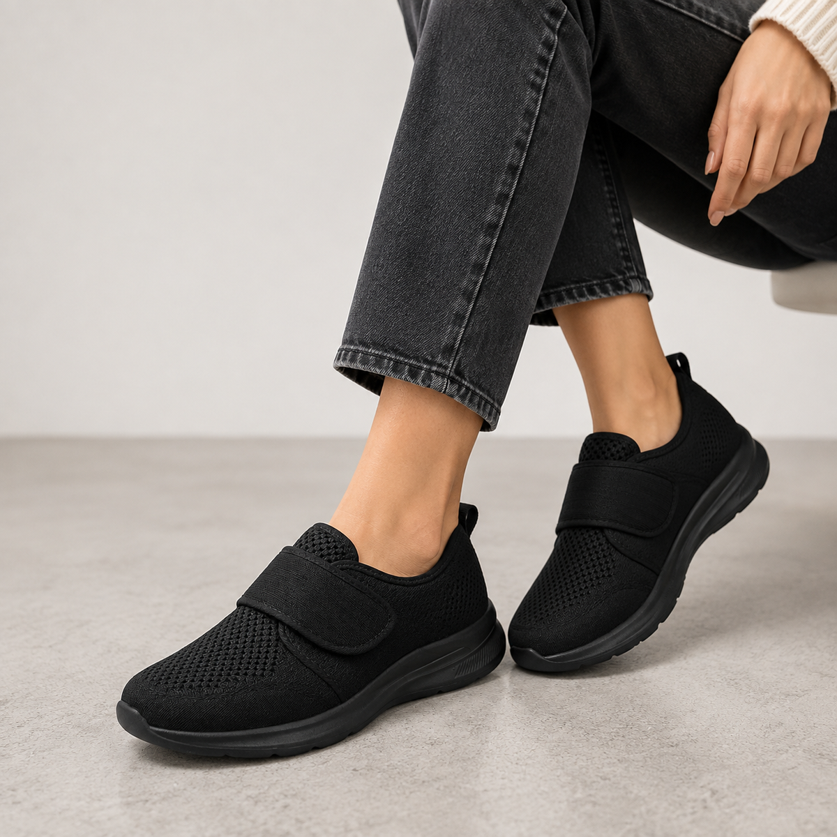 Zapatillas Slip-On Para Mujer | Cierre Velcro · SeemSeem