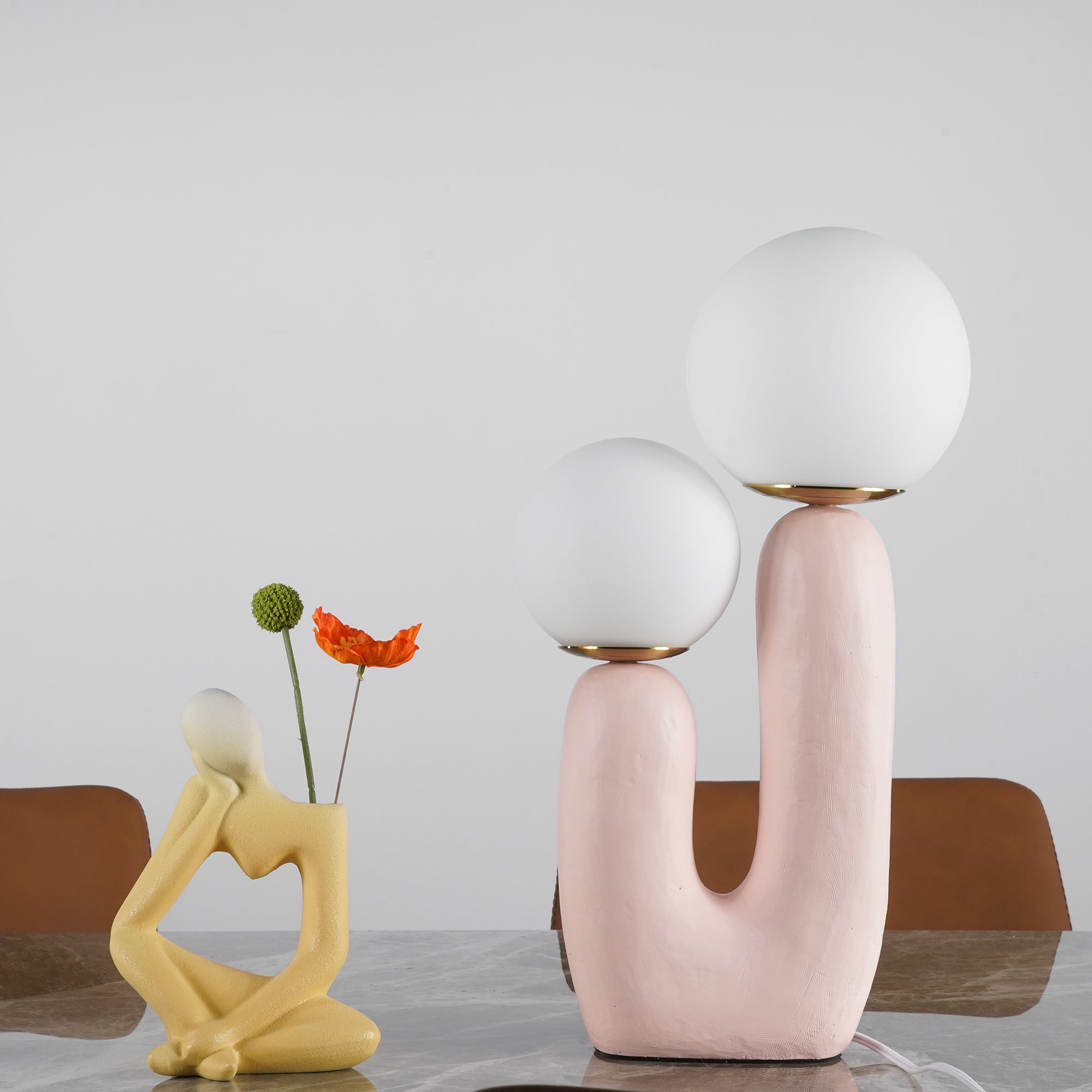 Lámpara De Mesa Nórdica | Dos Globos · SeemSeem